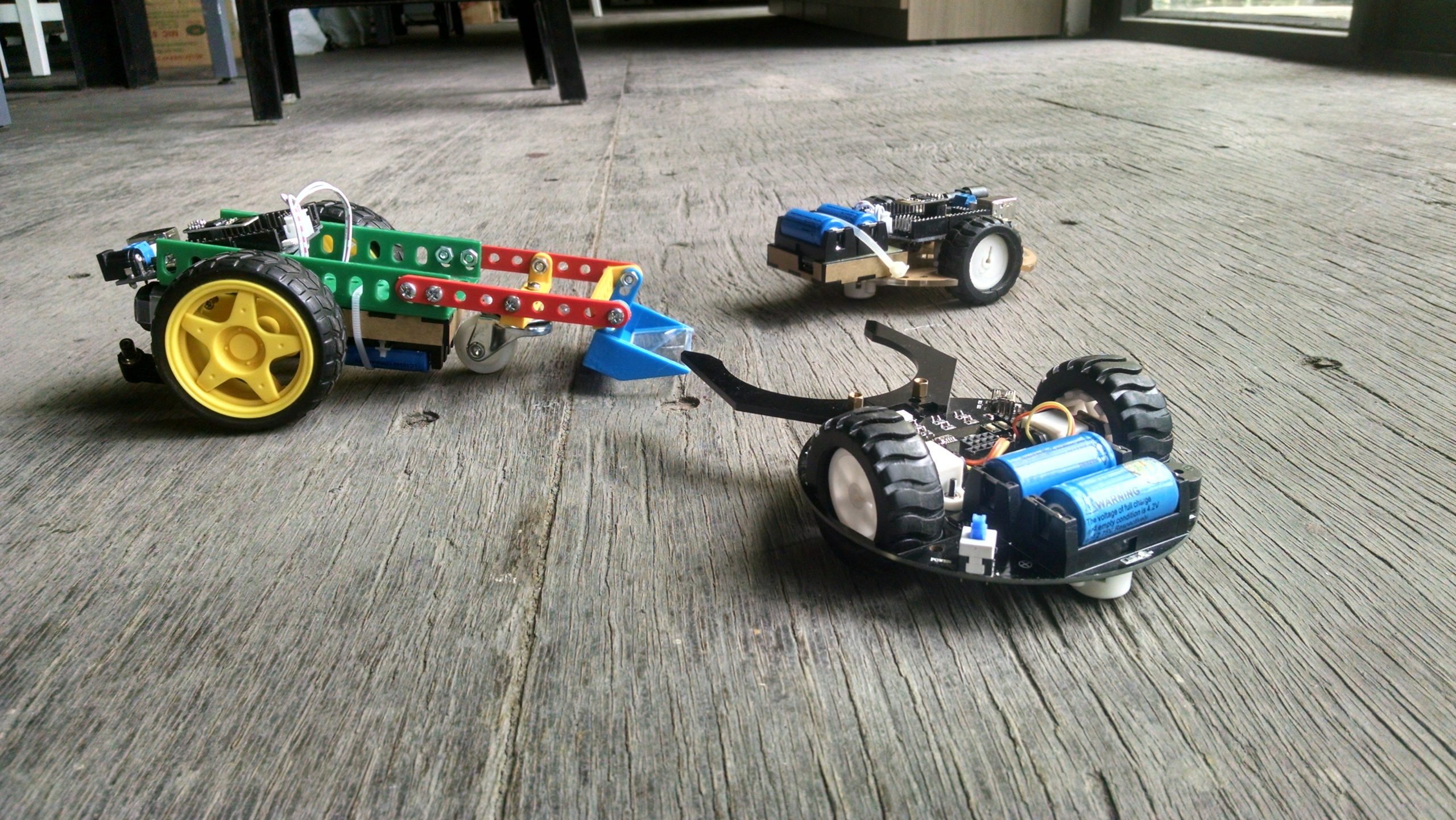 Kicabots - powered by Kicaboard Uno